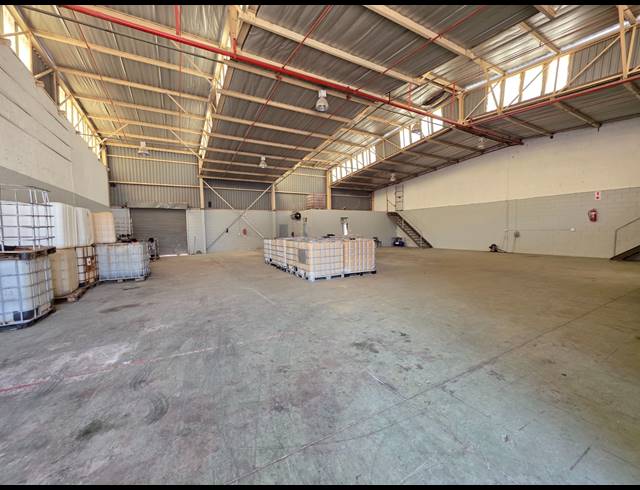 534M² WAREHOUSE TO LET IN SELBY